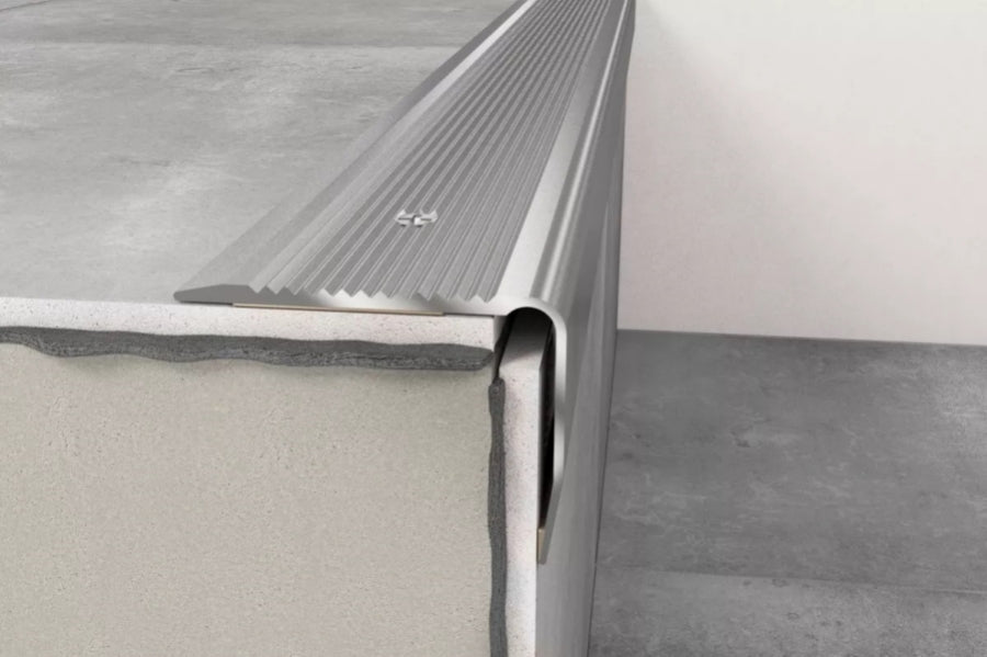Anodised aluminium stair nosing 40 MMÃ—30 MM x 1.2 M & 2.4 M Length with anti-slip grooved surface - PS8